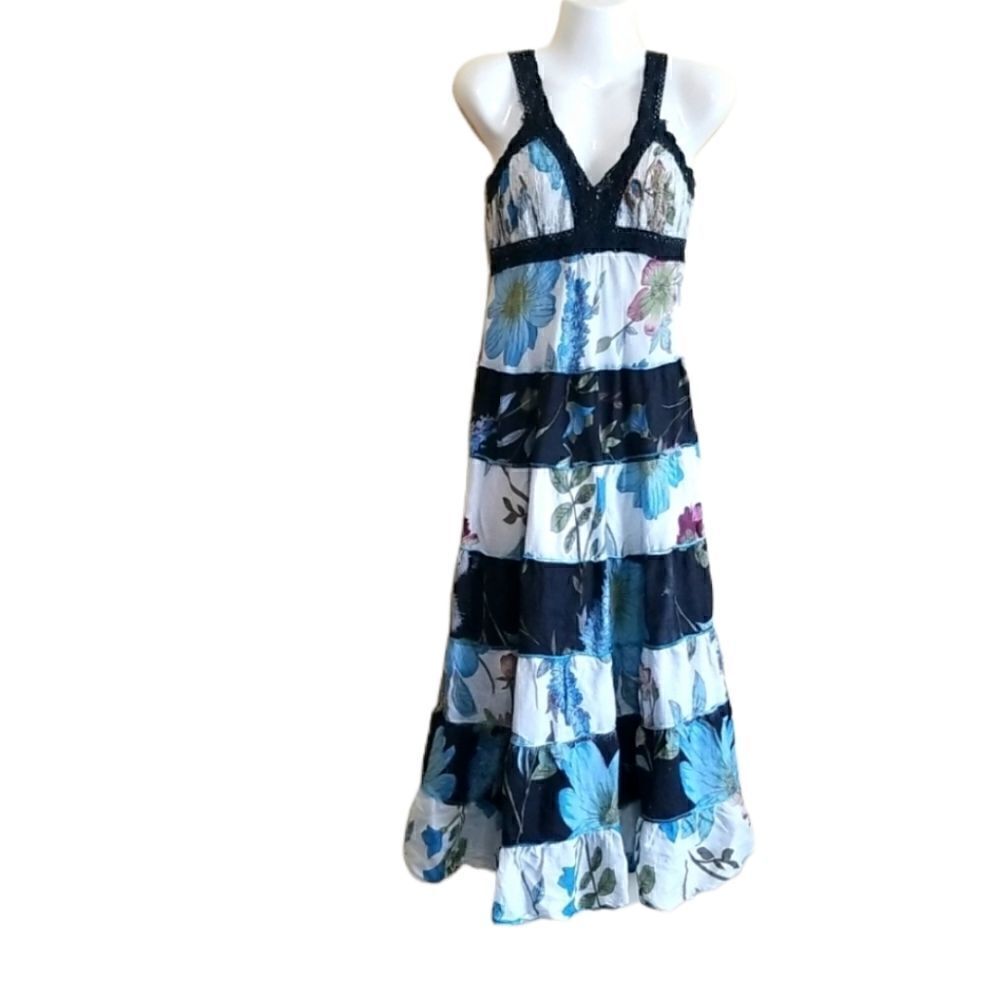 𝅺Signature JMD Floral Dress Sz large